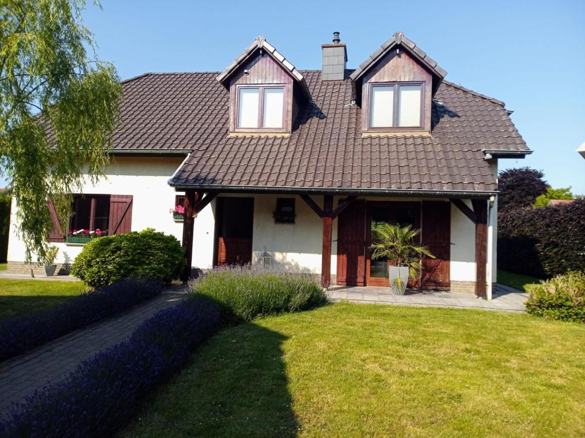 Justb Hotell Riemst Exteriör bild